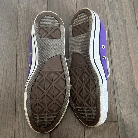 Converse - Picture 9 of 9